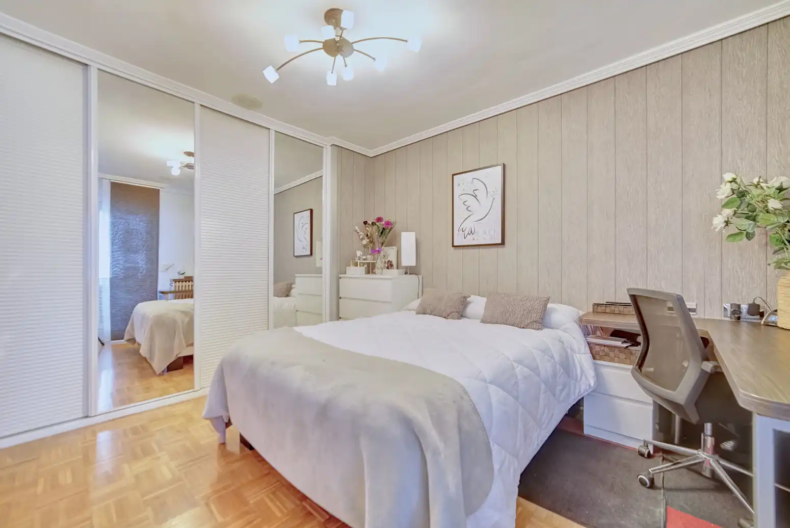 Habitación de Casa adosada en venta en Ezcabarte con Calefacción, Jardín privado y Parquet