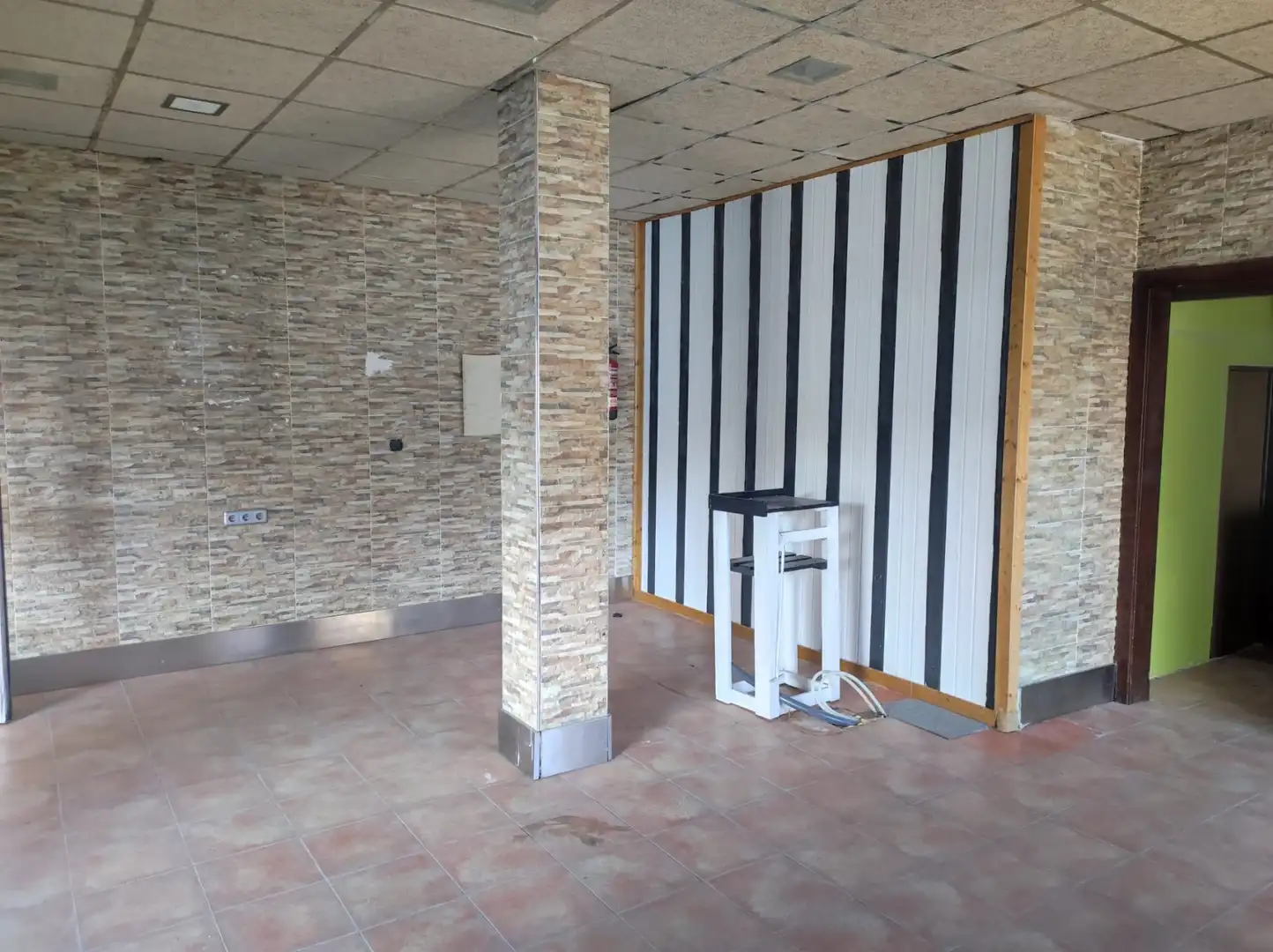Local comercial en venda a San Pablo, imagen 5