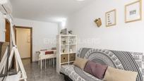 Sala d'estar de Apartament en venda en L'Hospitalet de Llobregat