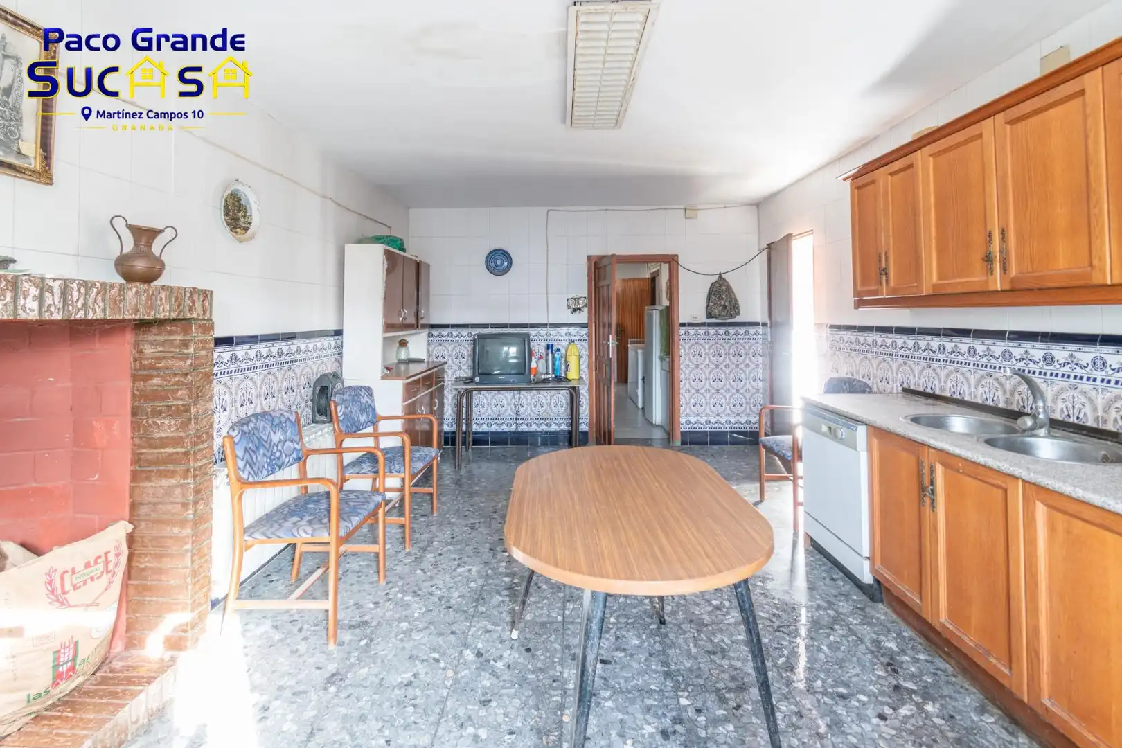 Cocina de Casa o chalet en venta en Vegas del Genil con Calefacción, Jardín privado y Terraza