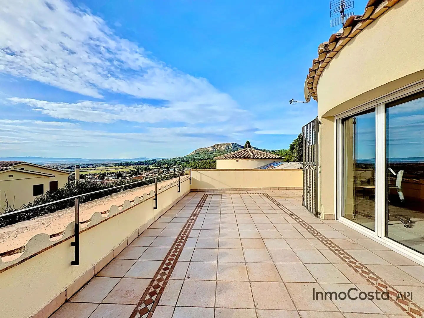 Maison avec terrasse à vendre à Carrer Suïssa 62, imagen 4