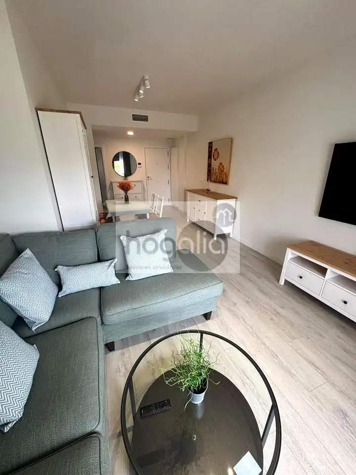Wohnzimmer von Wohnung zur Miete in Sevilla mit Klimaanlage, Heizung und Terrasse