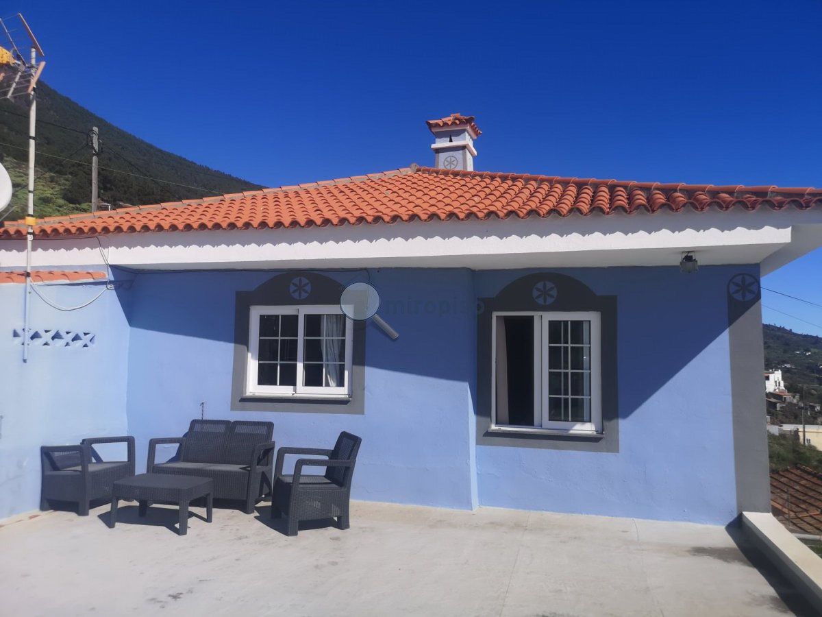 Vista exterior de Casa o xalet en venda en Villa de Mazo amb Jardí privat, Terrassa i Traster