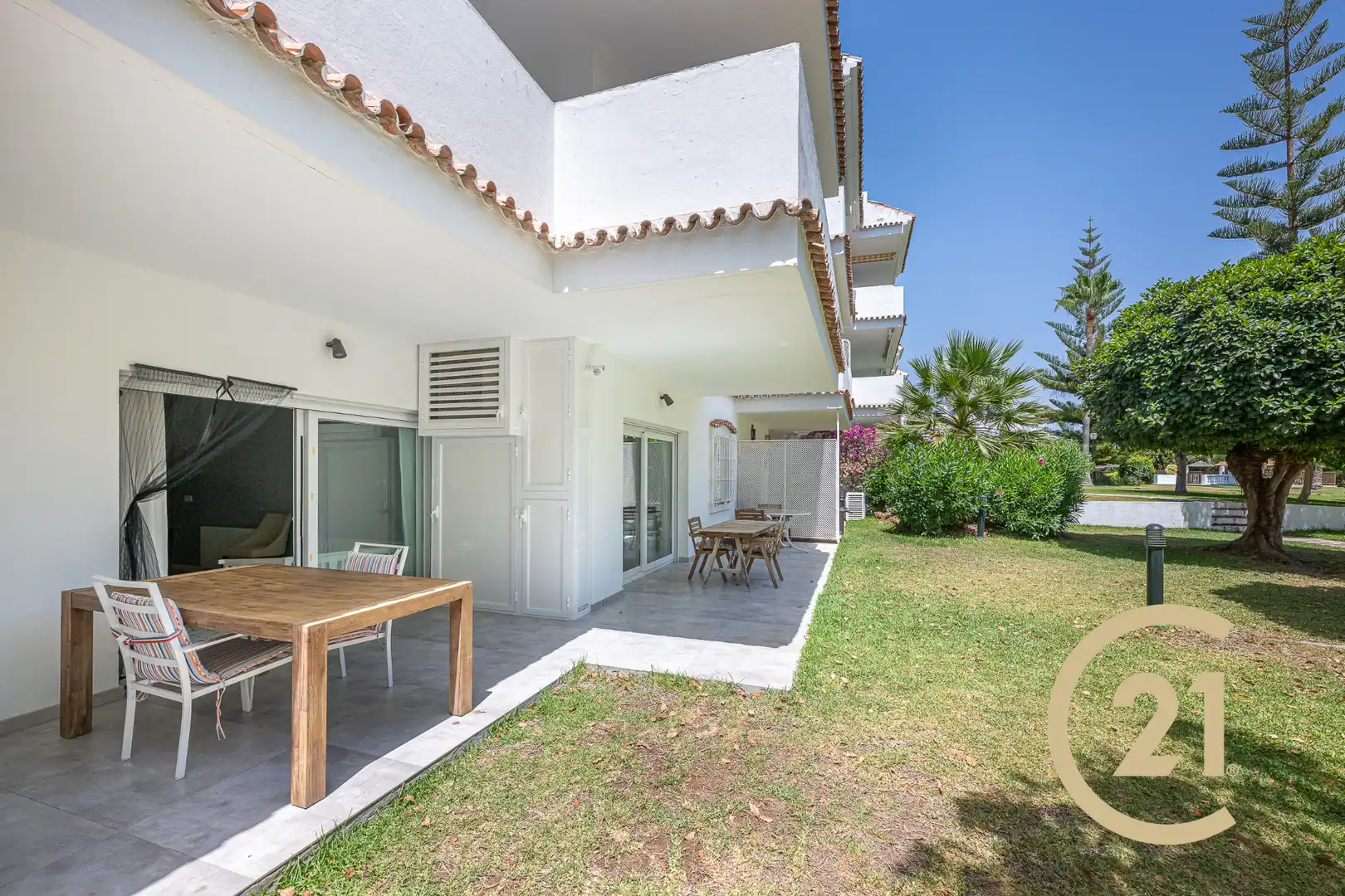 Terraza de Planta baja en venta en Marbella con Aire acondicionado, Terraza y Amueblado