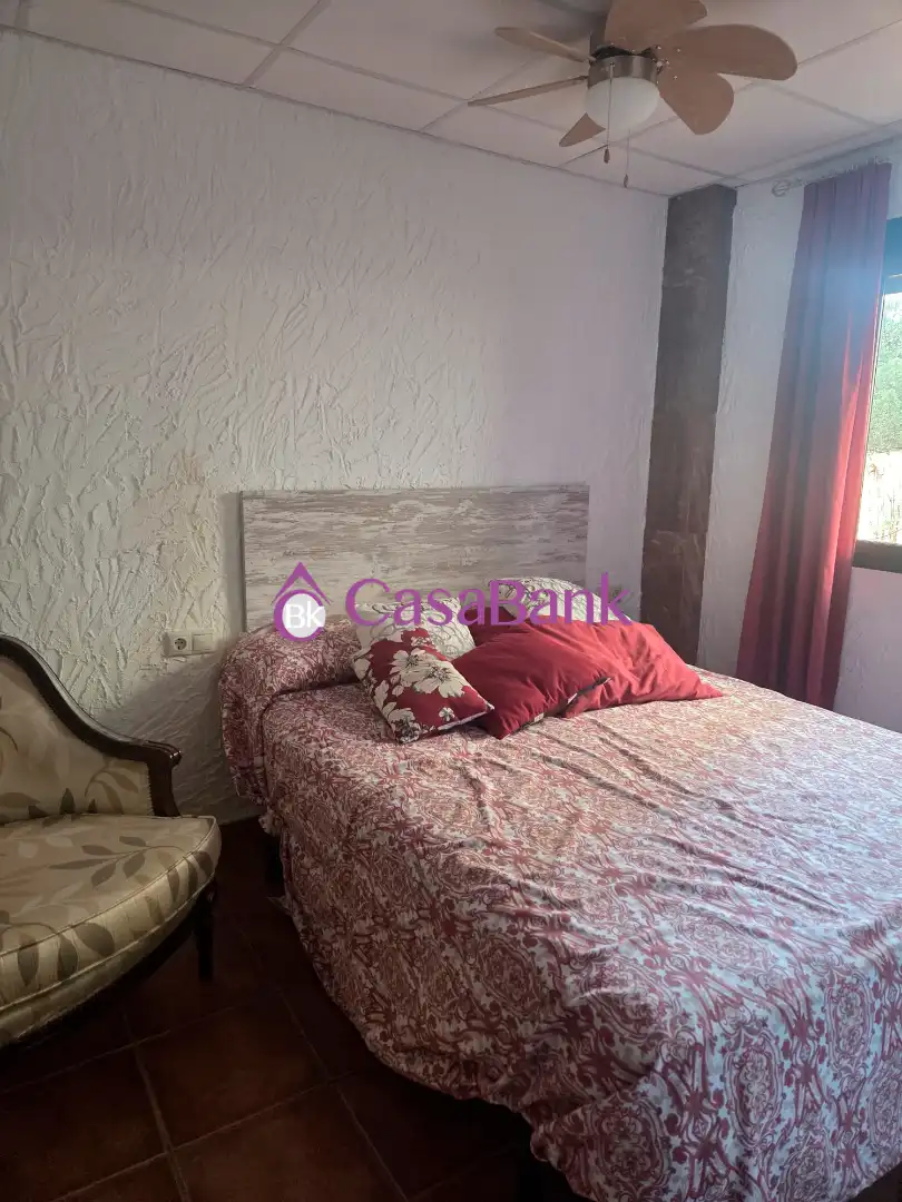 Dormitori de Casa o xalet en venda en Córdoba amb Aire condicionat, Jardí privat i Terrassa