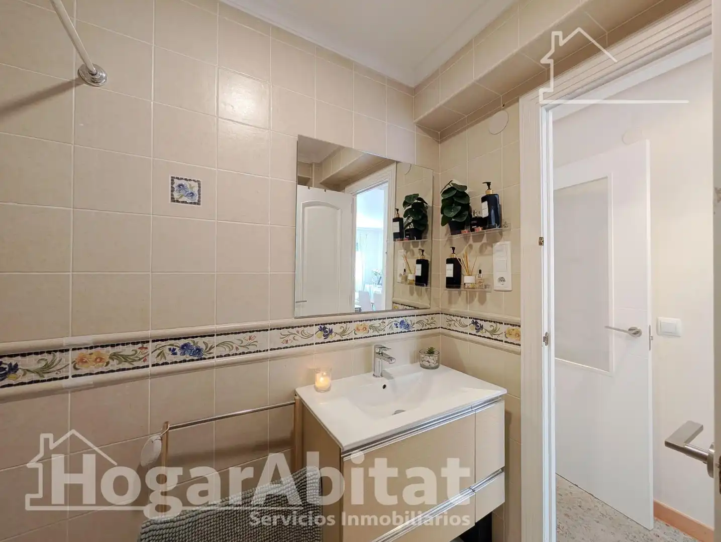 Bathroom of Flat for sale in Alicante / Alacant  with Air Conditioner, Heating and Furnished