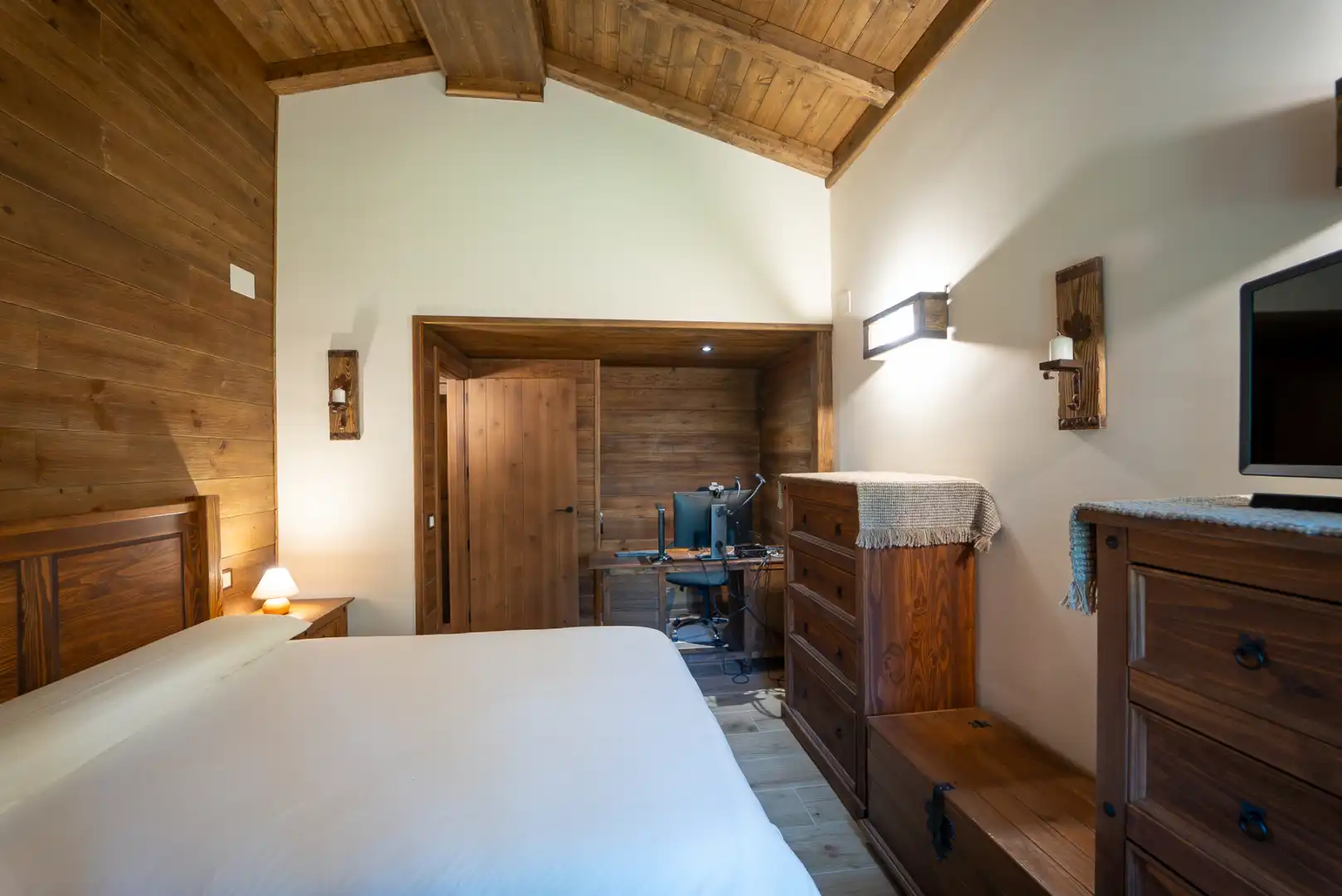 Habitación de Terreno en venta en Robledillo de la Vera