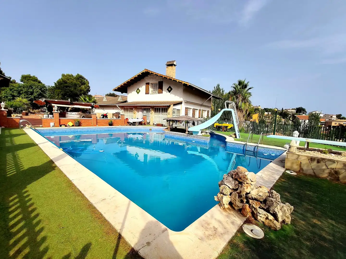 Haus mit Pool zum Verkauf in Torrelles de Llobregat, imagen 7
