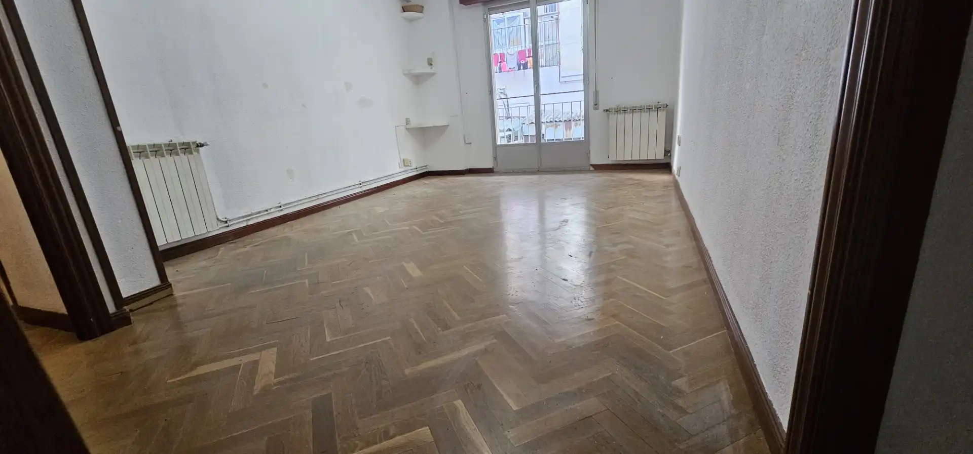 Sala d'estar de Pis en venda en San Sebastián de los Reyes amb Aire condicionat i Terrassa