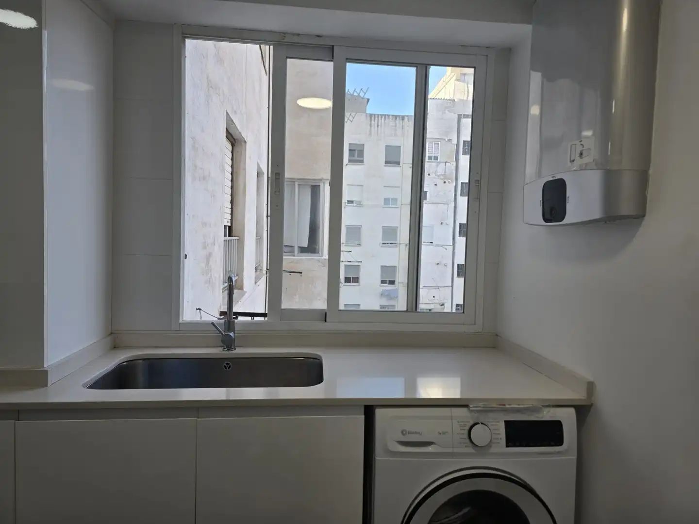 Cuina de Pis en venda en Castellón de la Plana / Castelló de la Plana amb Aire condicionat i Balcó