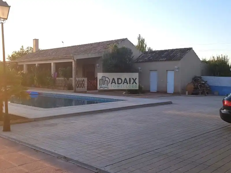 Casa rústica amb piscina en venda a Tomelloso, imagen 3