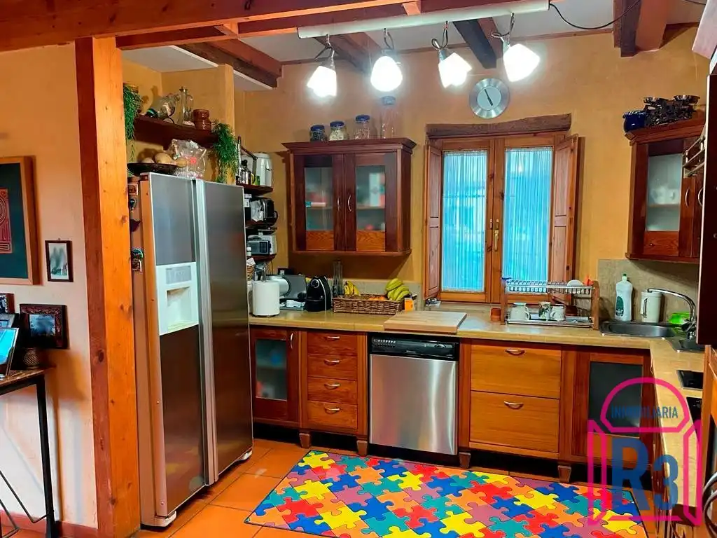 Cocina de Casa o chalet en venta en San Andrés del Rabanedo con Calefacción y Amueblado