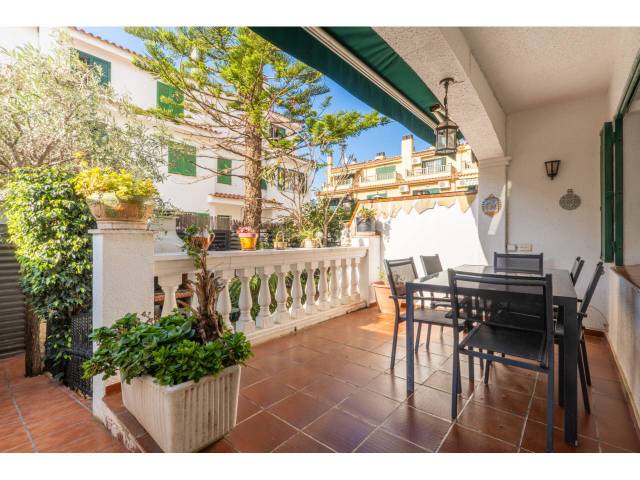 Casa adosada en Venta en Can Pou - Camp de Mar