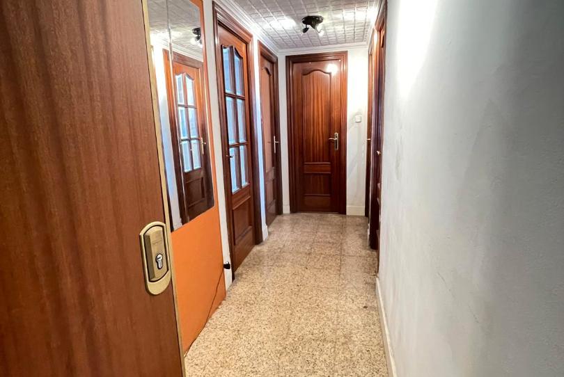 Foto 1 de Pis en venda a Calle Lardero, 43, Jesuitas, La Rioja