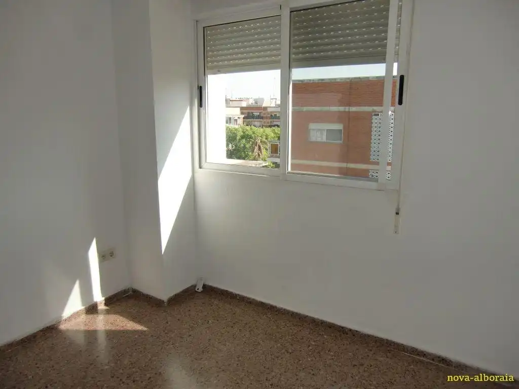 Wohnung zur Miete in Zona Metro