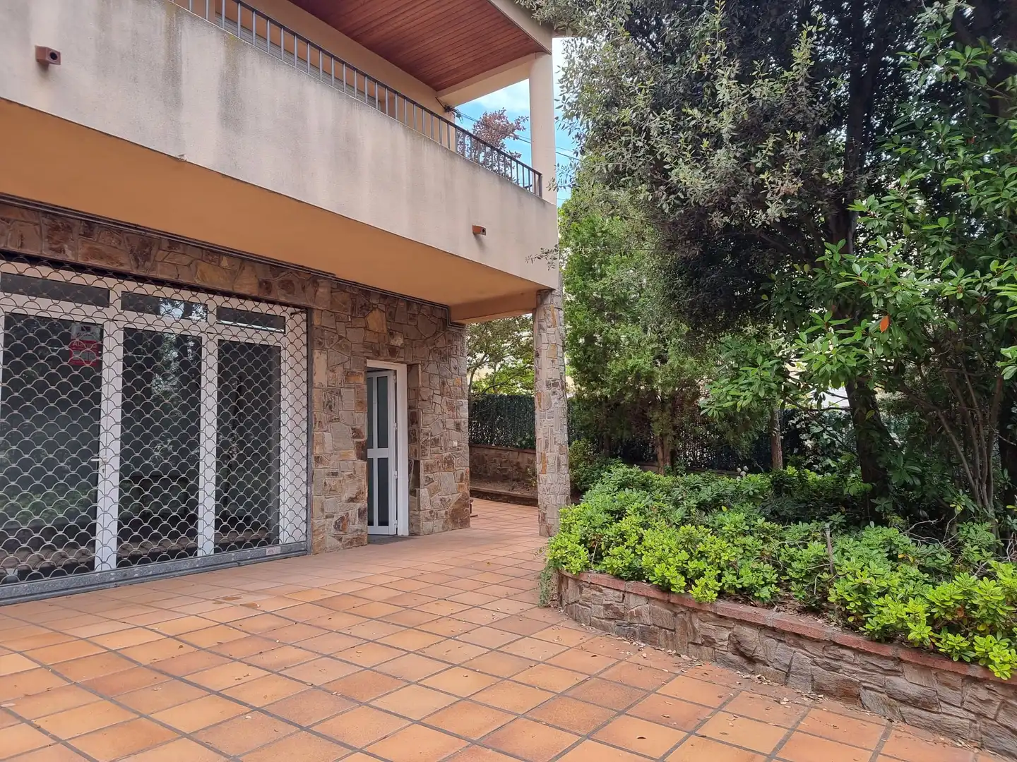 Gewerbefläche zur Miete in Montornès del Vallès