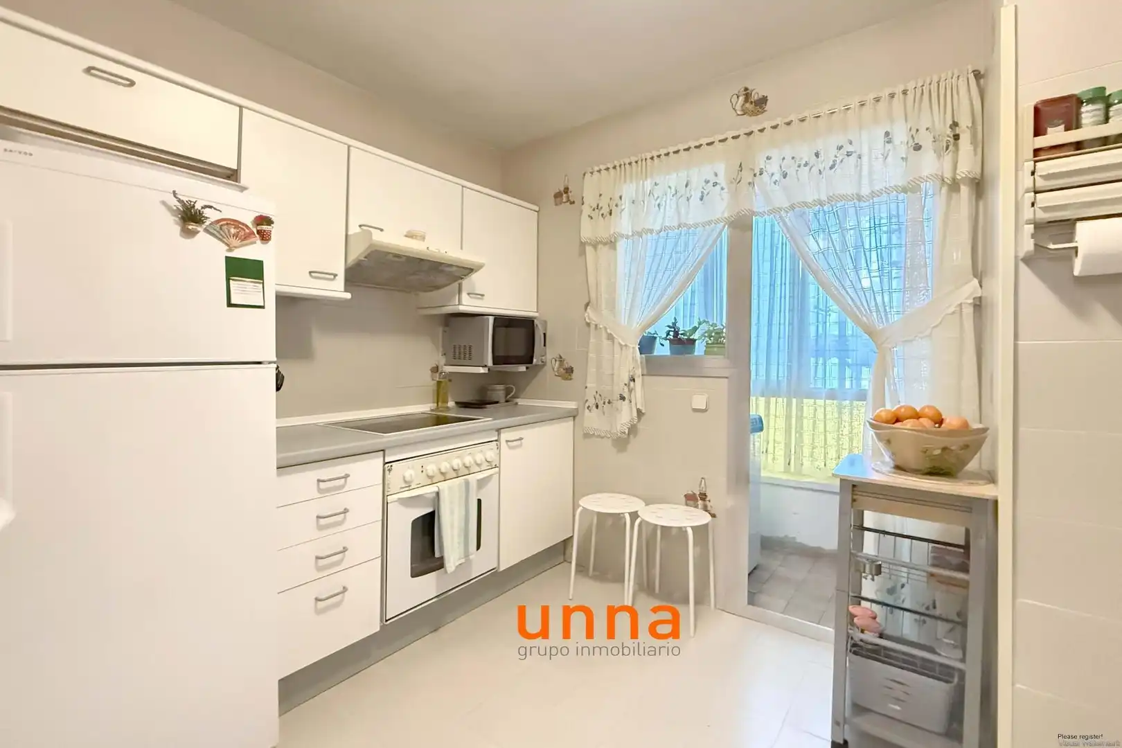 Kitchen of Flat for sale in Móstoles  with Air Conditioner, Parquet flooring and Terrace
