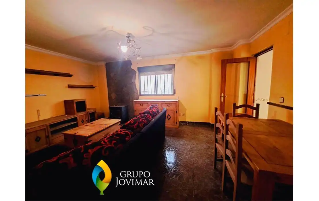 Sala d'estar de Finca rústica en venda en Jérez del Marquesado amb Terrassa, Moblat i Balcó