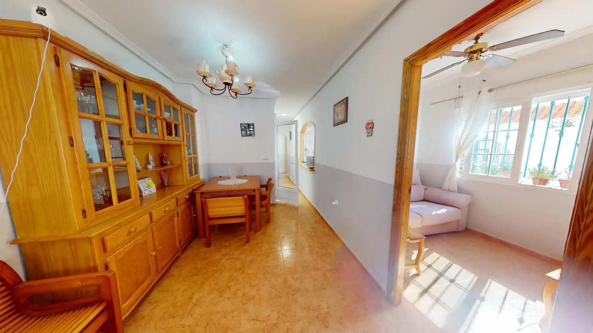 Planta baja en venta en Los Alcázares con Terraza, Piscina y Balcón
