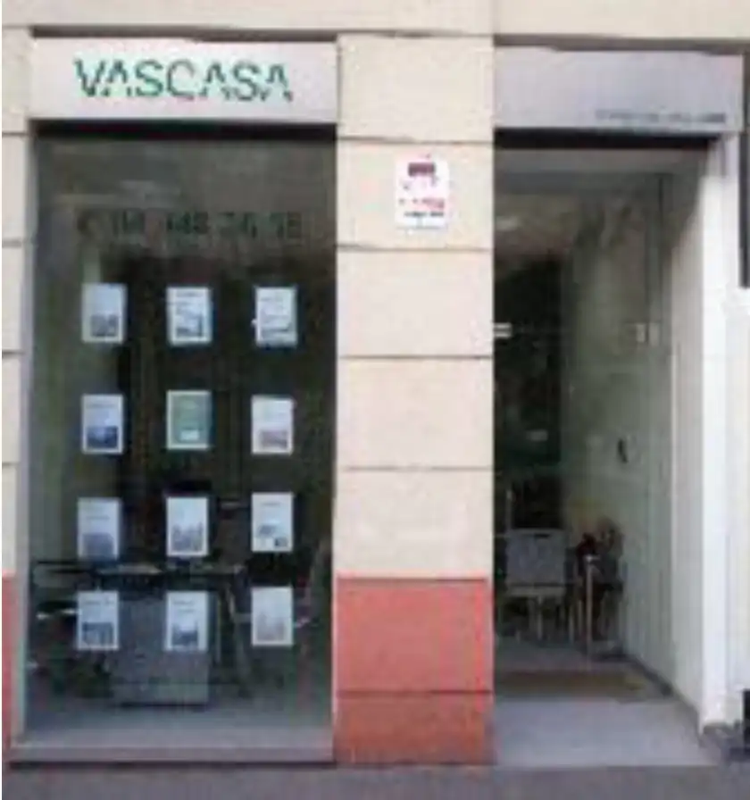 Außenansicht von Garage zum Verkauf in Bilbao 