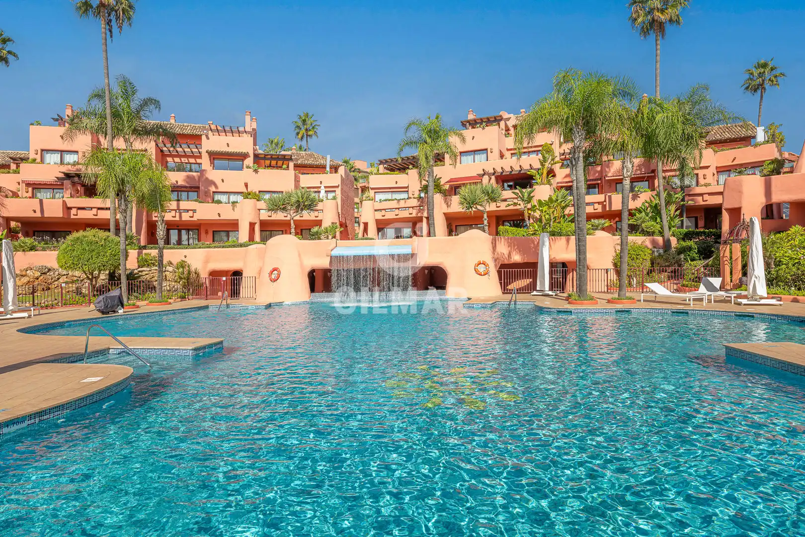 Apartamento con terraza en venta en Selwo, imagen 14
