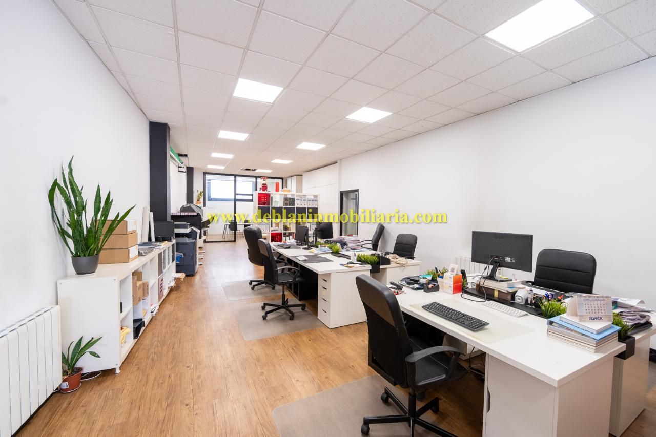 Local en venta en Tui