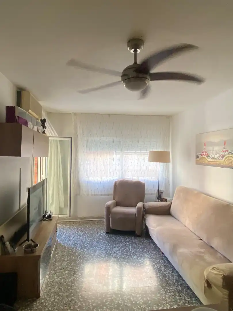 Appartamento con terrazza in vendita a Carrer de Sant Lluís 29, imagen 2