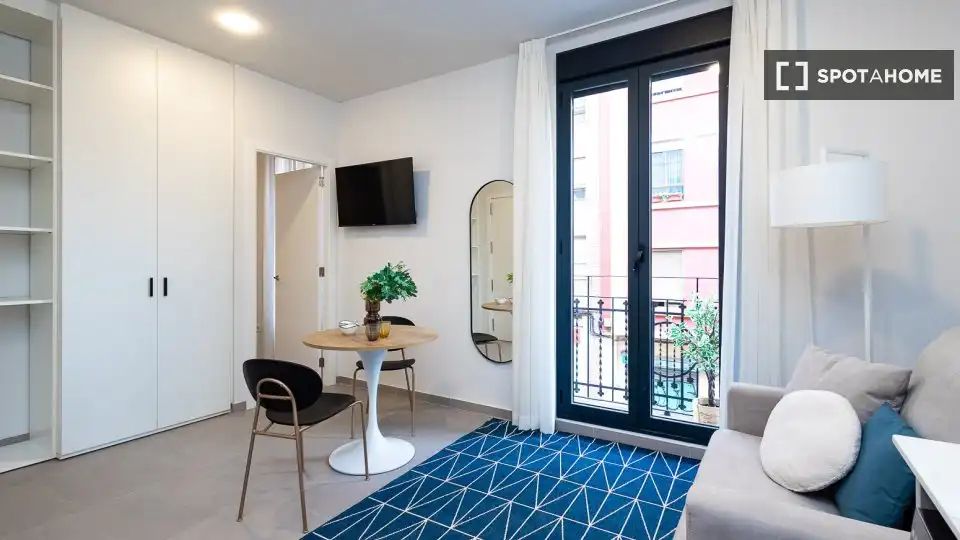 Terraza de Piso de alquiler en Valencia con Aire acondicionado, Calefacción y Amueblado