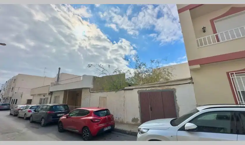 Terreno residencial en venta en Calle los Barquicos 3, imagen 4