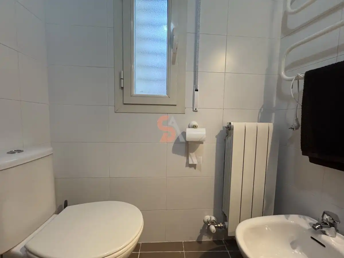 Badezimmer von Wohnung zum Verkauf in Valladolid mit Heizung und Abstellraum