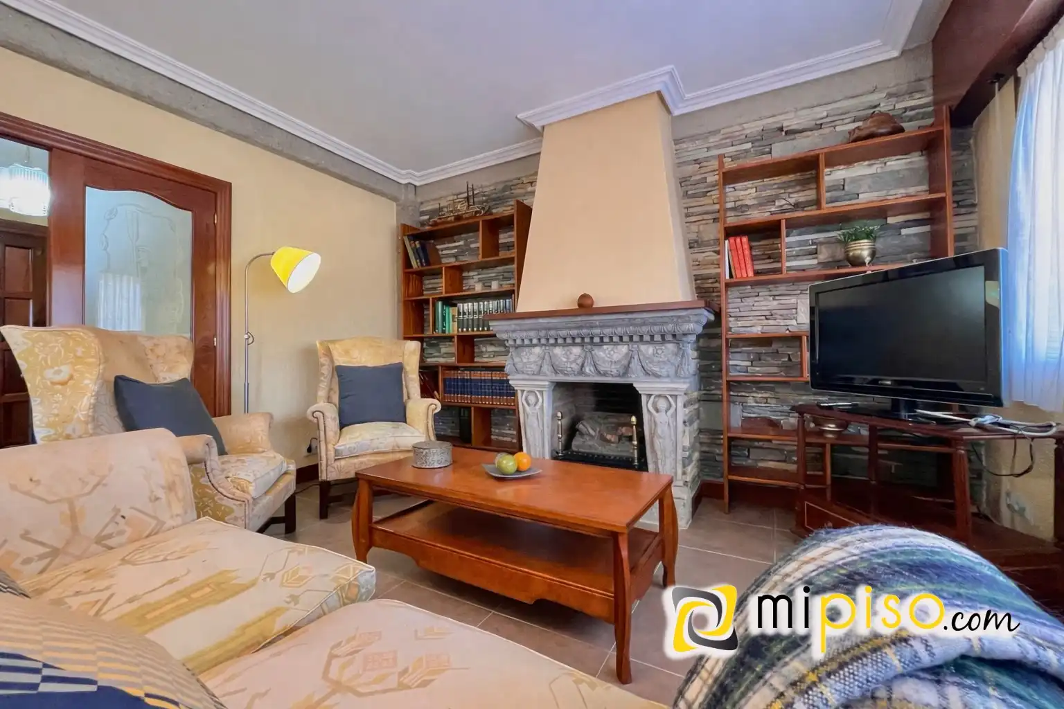 Sala de estar de Casa o chalet en venta en Santoña con Calefacción
