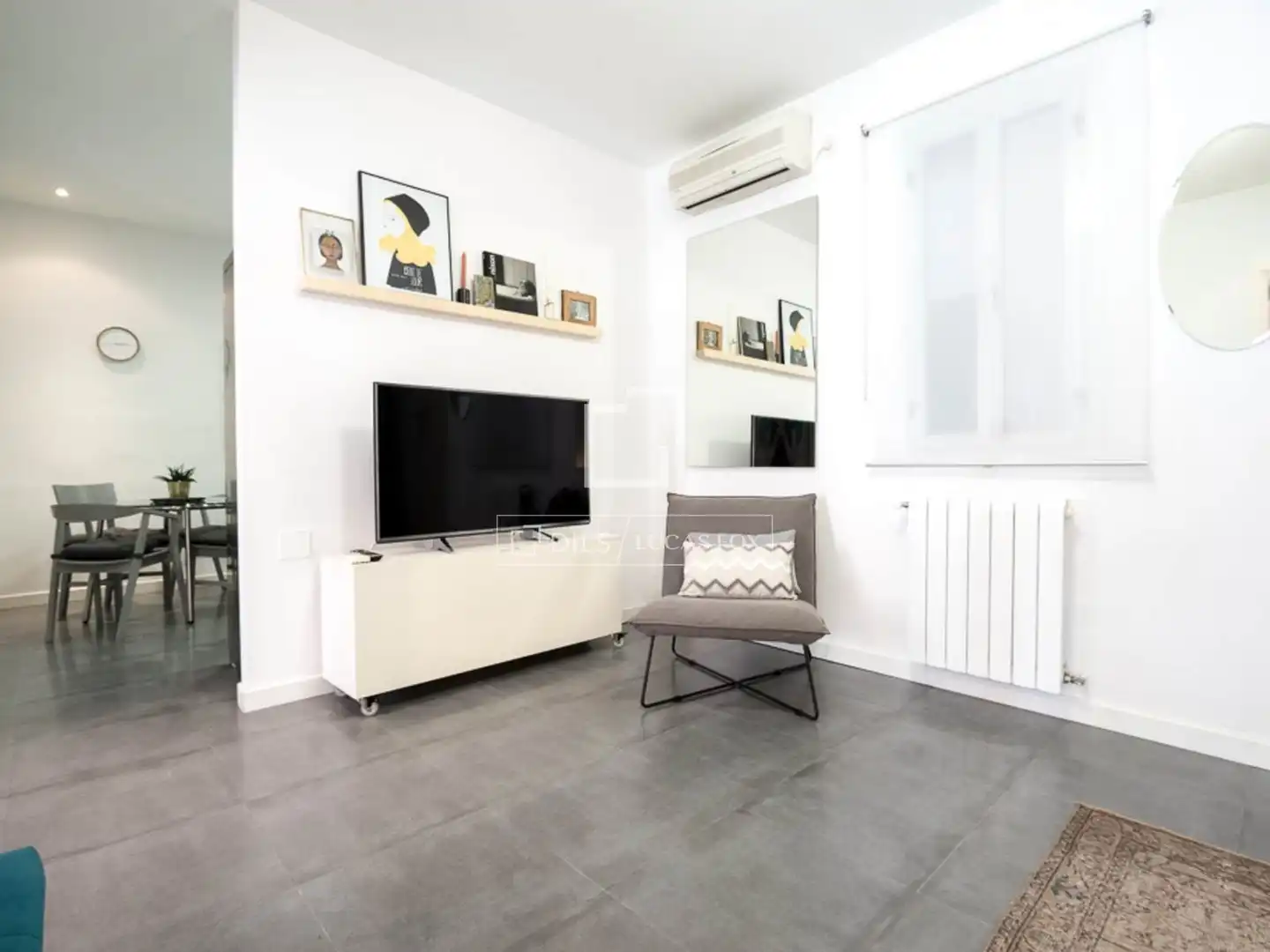 Living room of Flat for rent in Ribera del Fresno  with Air Conditioner