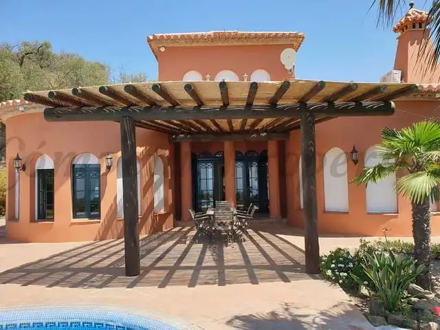 Houses for sale in Arenas