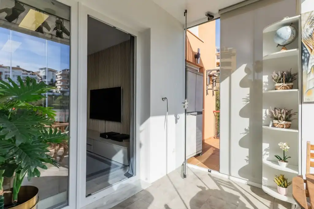 Apartment with pool for sale in Riviera del Sol, imagen 16