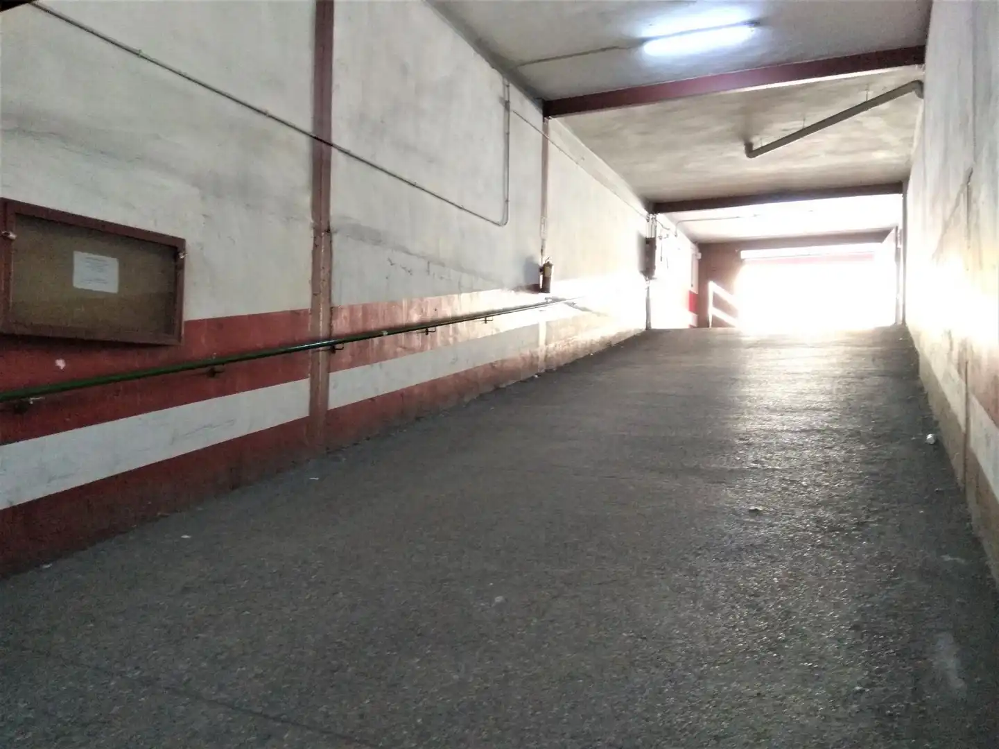 Garage zur Miete in Huesca