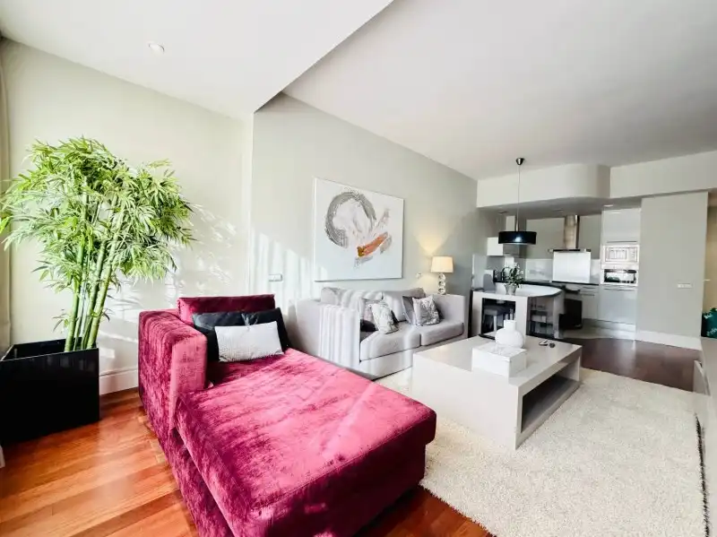 Living room of Apartments for rent in Madrid  with Air Conditioner, Private garden and Parquet flooring