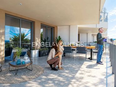 Apartamento con piscina en venta en Plaça Gasparot 2 Pp 23 106