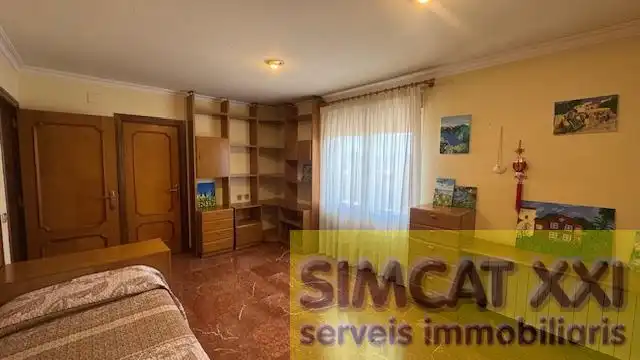 Bedroom of Houses for sale in Figueres  with Air Conditioner, Heating and Terrace
