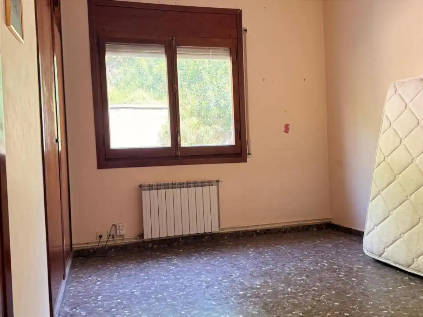 Dormitori de Pis en venda en Pallejà amb Jardí privat, Traster i Balcó
