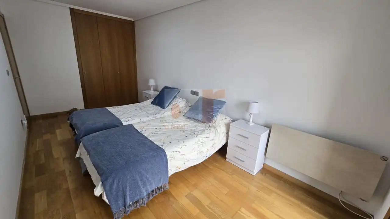 Habitación de Piso en venta en Moaña con Calefacción, Terraza y Trastero
