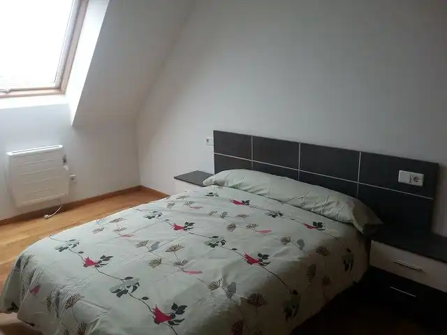 Schlafzimmer von Dachboden zur Miete in Burela, Lugo