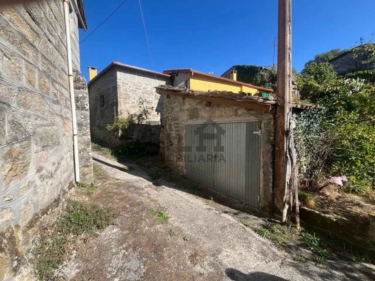Vista exterior de Casa o xalet en venda en Ourense Capital  amb Calefacció, Jardí privat i Terrassa