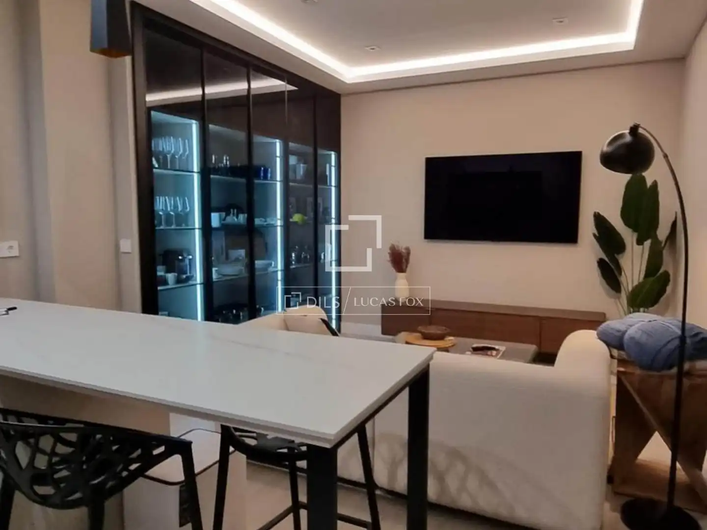 Piso de alquiler en Castellana
