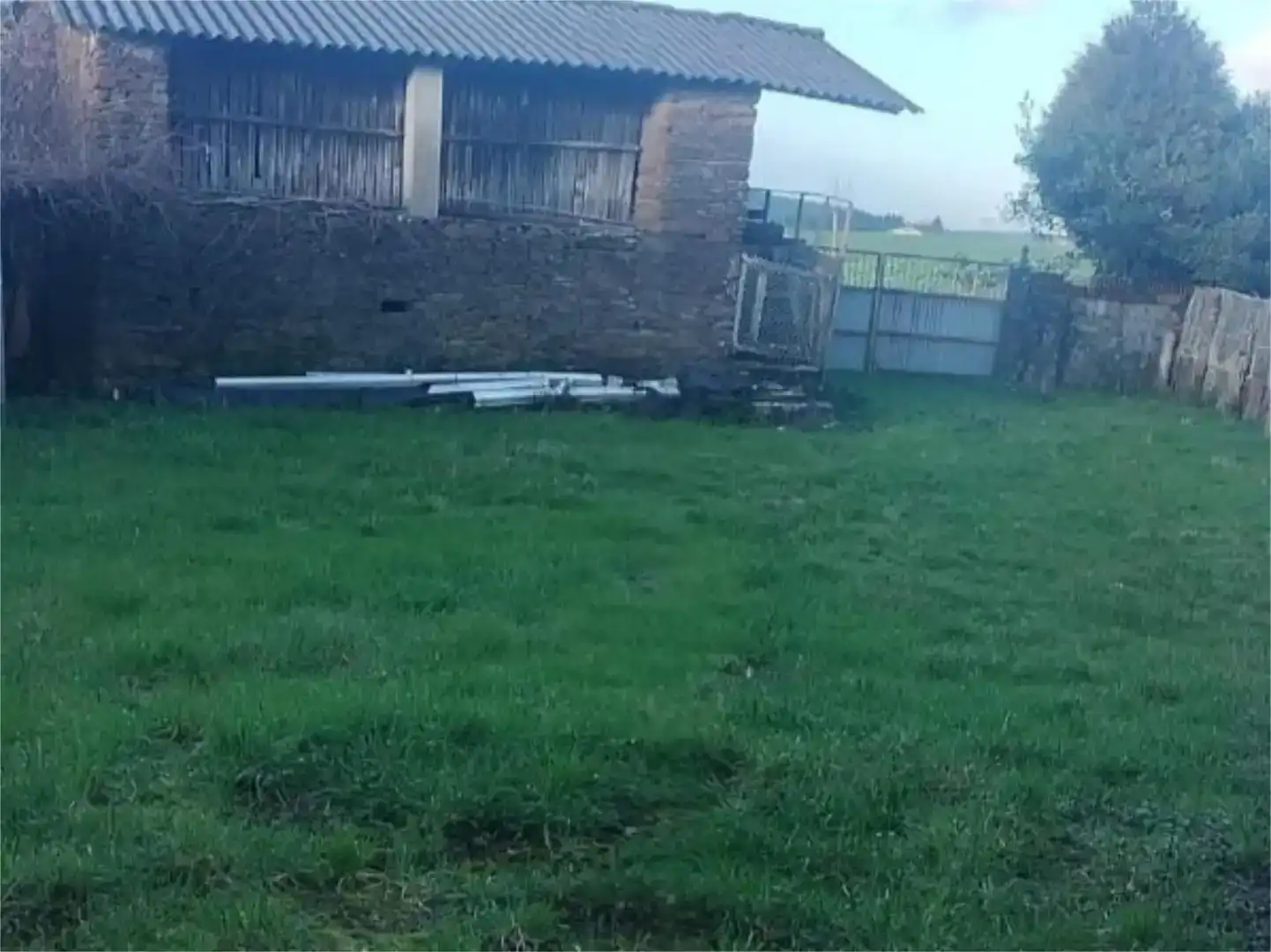 Pis en venda en O Pino 
