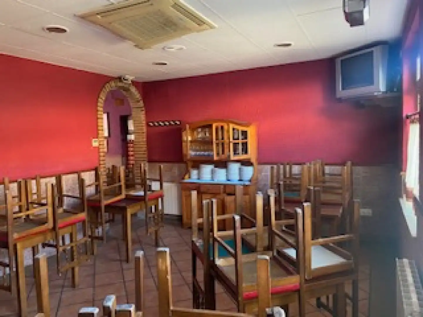 Locale commerciale in vendita a San Martín del Rey Aurelio, imagen 27
