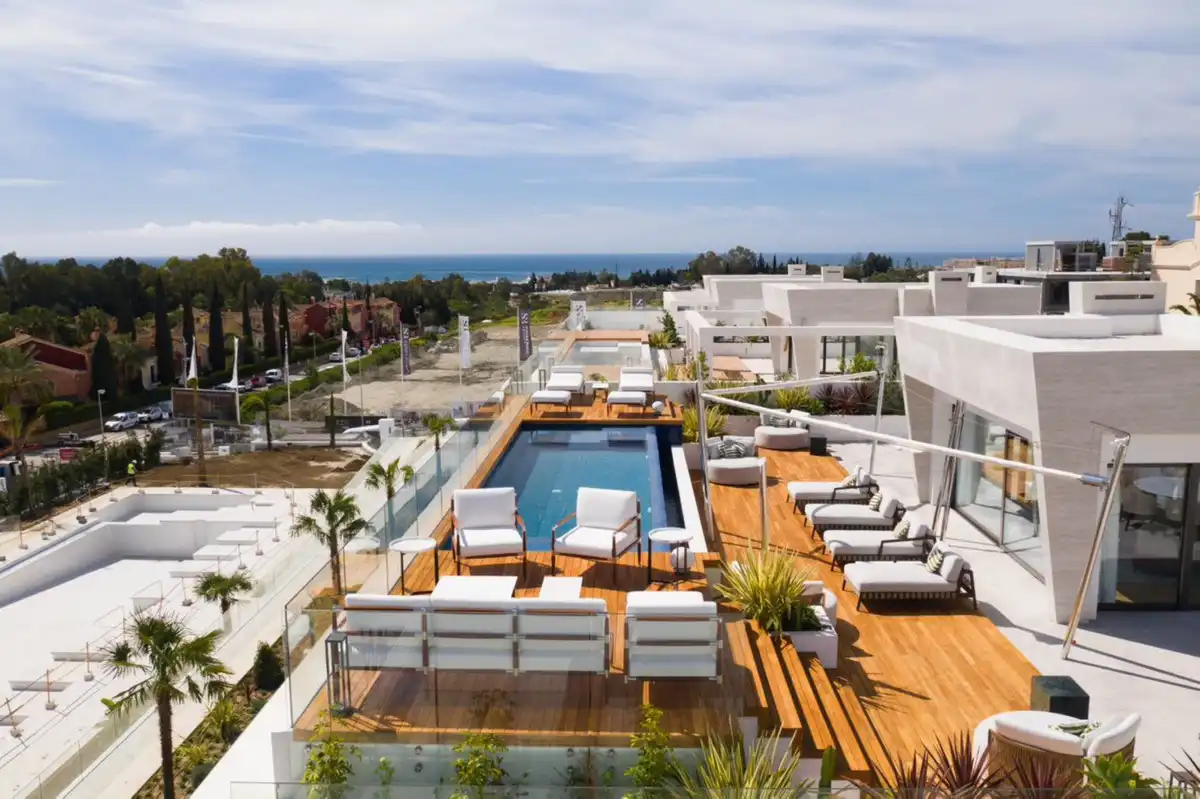 Àtic amb piscina en venda a Milla de Oro
