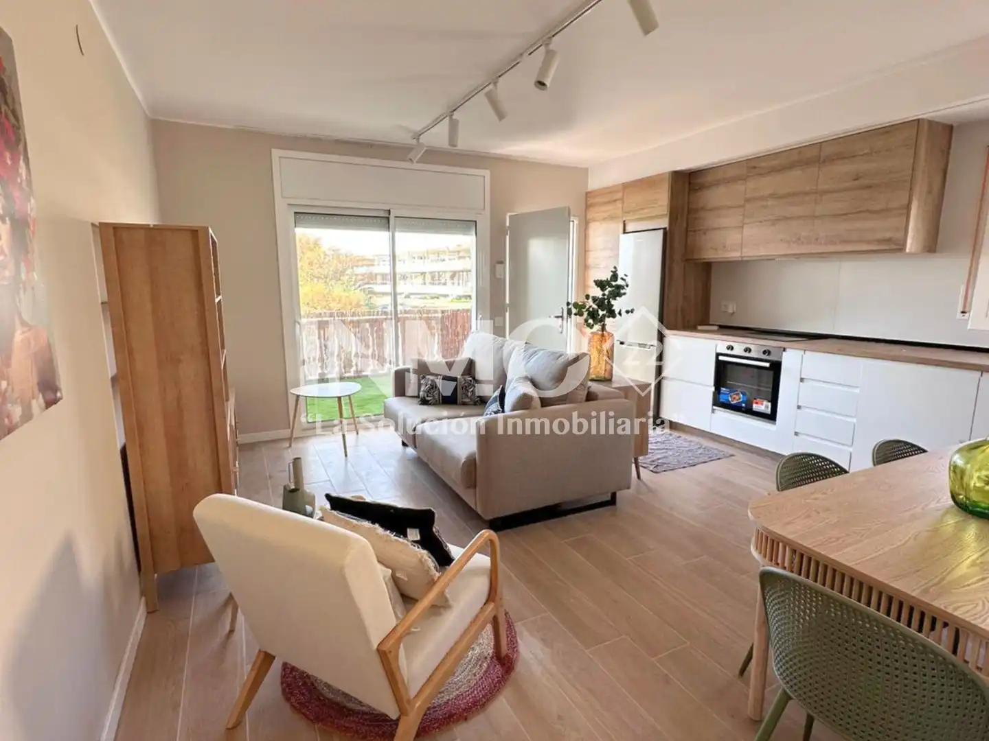 Living room of Apartments for sale in Cambrils  with Air Conditioner, Terrace and Furnished