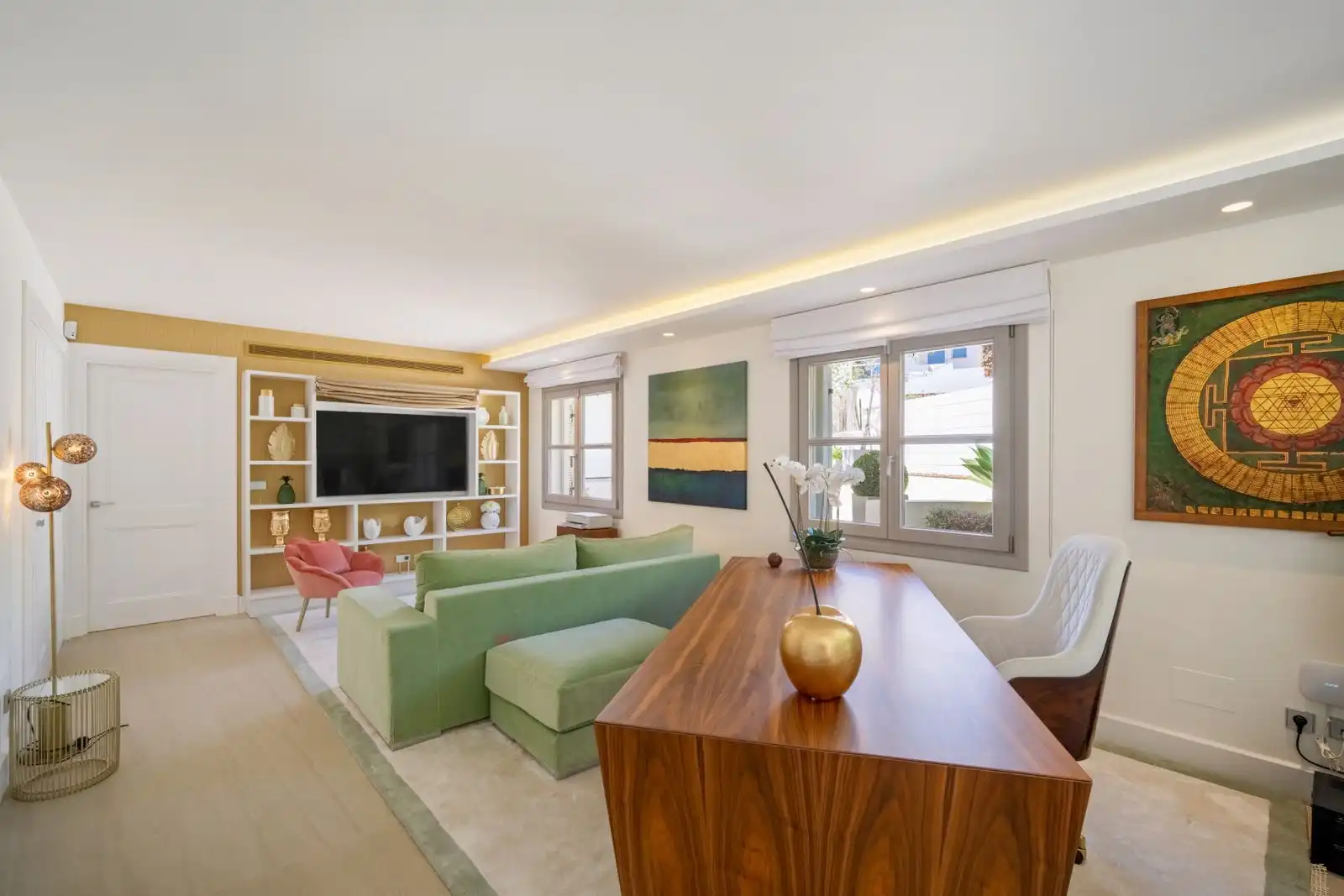 Villa mit Pool zum Verkauf in Nueva Andalucía, imagen 4