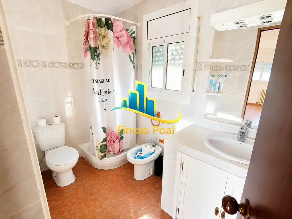 Bathroom of Houses for sale in Calafell  with Heating, Private garden and Oven