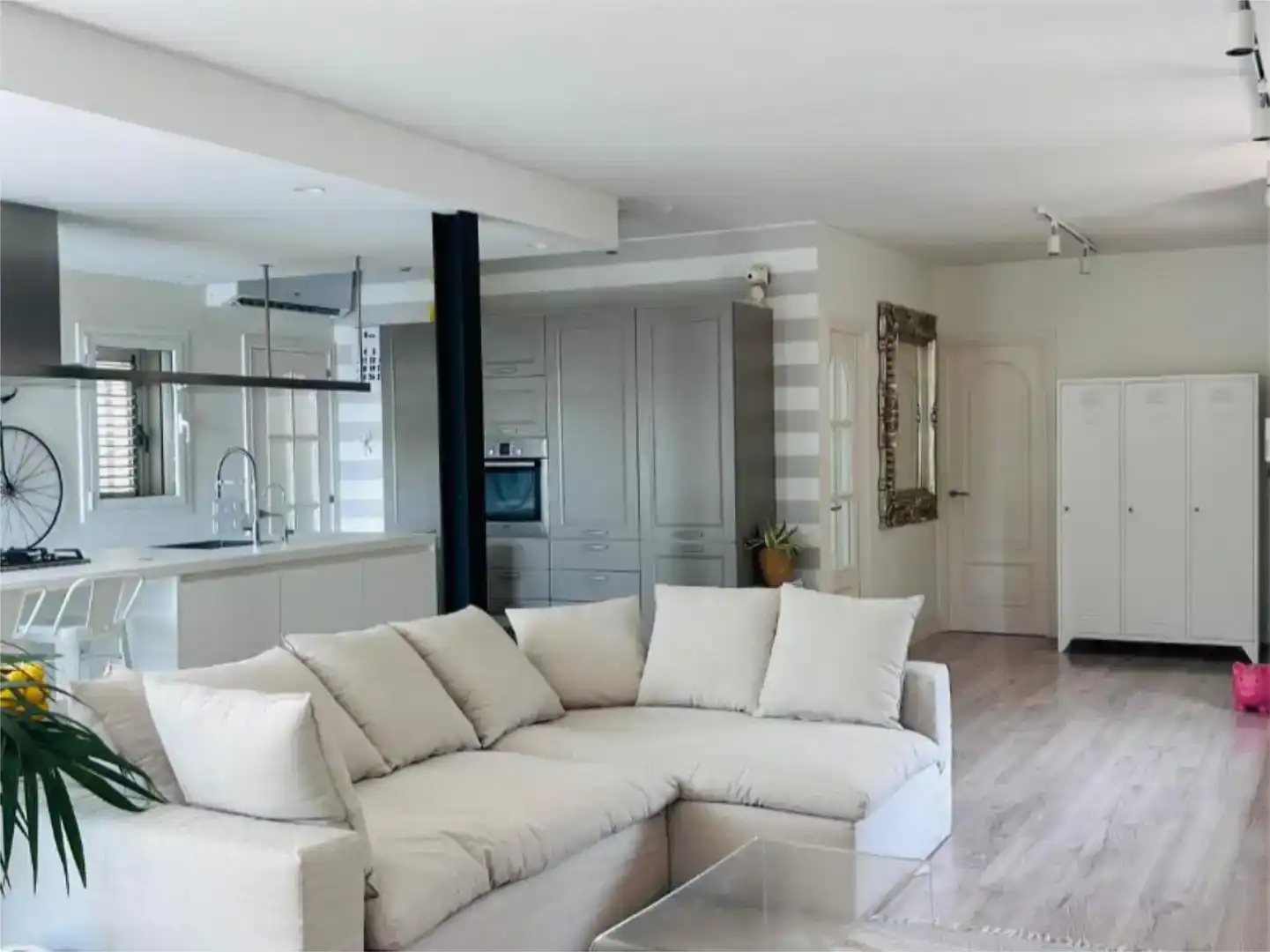 Living room of Houses for sale in Argentona  with Air Conditioner and Balcony